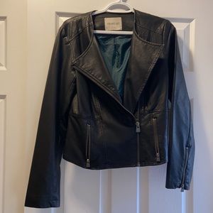 Smart set women’s faux leather jacket